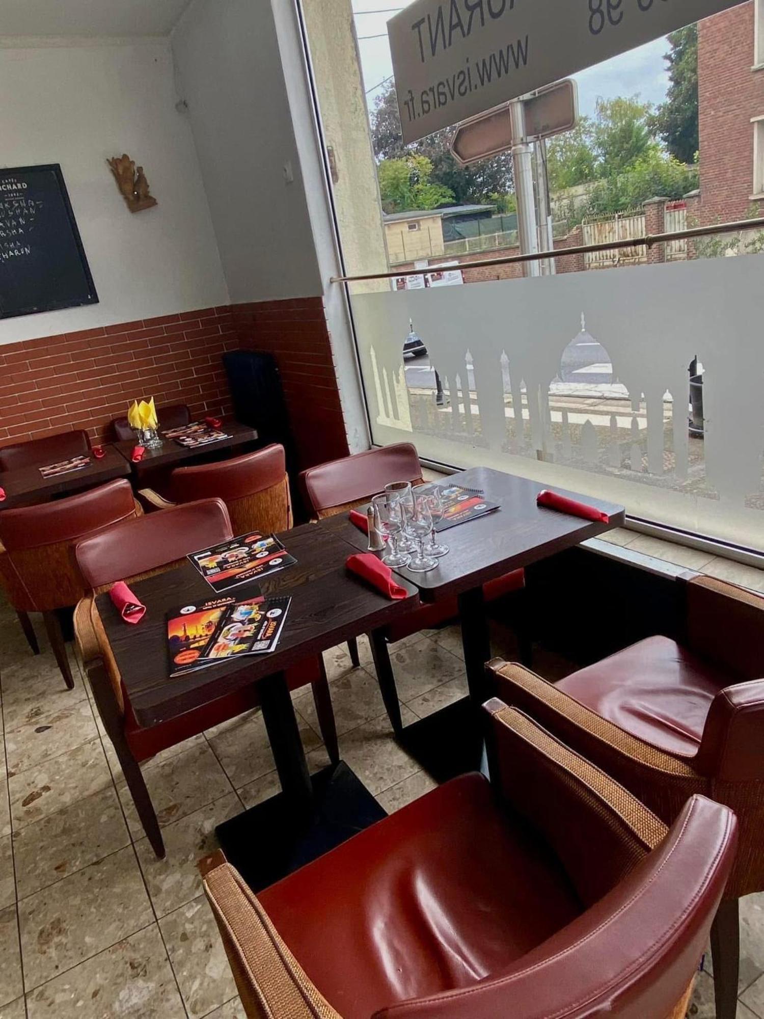 Hotel & Restaurant Isvara Breteuil Zewnętrze zdjęcie